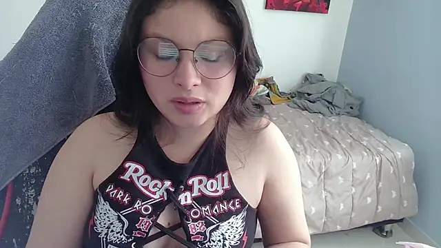 yessica gomez01 online show from 11, 1, 2026