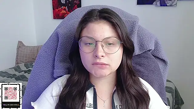 yessica gomez01 online show from 12, 3, 2026