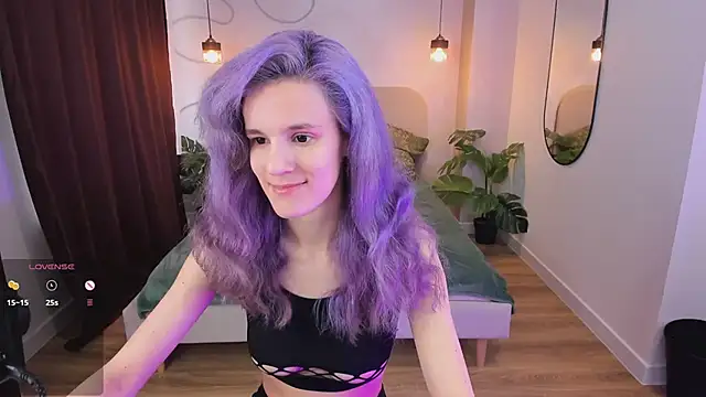 AuraLaunni online show from 9, 6, 2026
