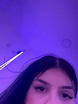 kloe sexxx online show from 10, 1, 2026