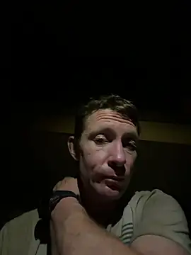 hoochiecoochie68 online show from 20, 6, 2026