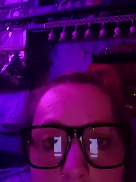 DisireAfterDark online show from 6, 2, 2026