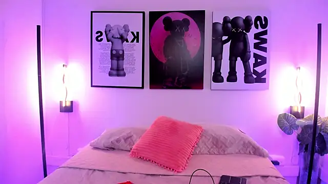 MiiaBlake  online show from 14, 1, 2026