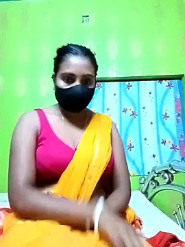 Snapshot of arushi_bb chatting on 14, 1, 2026 arushi bb online show from 14, 1, 2026