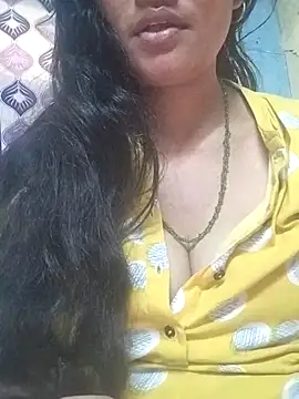 Snapshot of Zaara101 chatting on 7, 4, 2026 Zaara101 online show from 7, 4, 2026