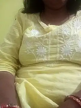 Snapshot of mohini_bhabhi chatting on 12, 6, 2026 mohini bhabhi online show from 12, 6, 2026