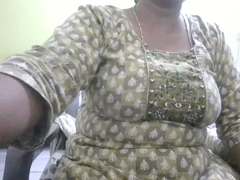Snapshot of mohini_bhabhi chatting on 18, 6, 2026 mohini bhabhi online show from 18, 6, 2026
