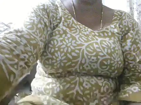 Snapshot of mohini_bhabhi chatting on 5, 8, 2026 mohini bhabhi online show from 5, 8, 2026