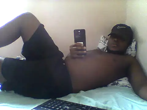 Snapshot of handsomeguy02 chatting on 22, 4, 2026 handsomeguy02 online show from 22, 4, 2026