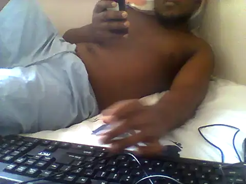 Snapshot of handsomeguy02 chatting on 21, 5, 2026 handsomeguy02 online show from 21, 5, 2026