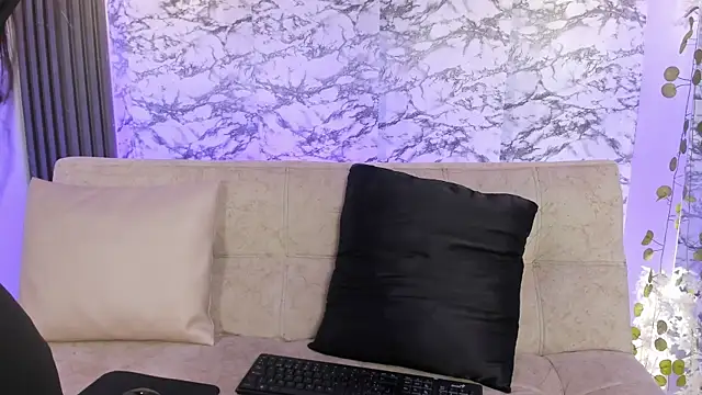 soffi joness23 online show from 17, 3, 2026