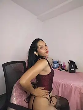 Lady Crimson online show from 15, 1, 2026