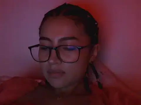 Snapshot of OriannaWolf chatting on 15, 2, 2026 OriannaWolf online show from 15, 2, 2026