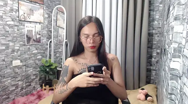 Snapshot of LOVELYMAYUMIE chatting on 2, 3, 2025 LOVELYMAYUMIE online show from 2, 3, 2025