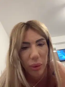 Missolevelvet online show from 15, 4, 2026