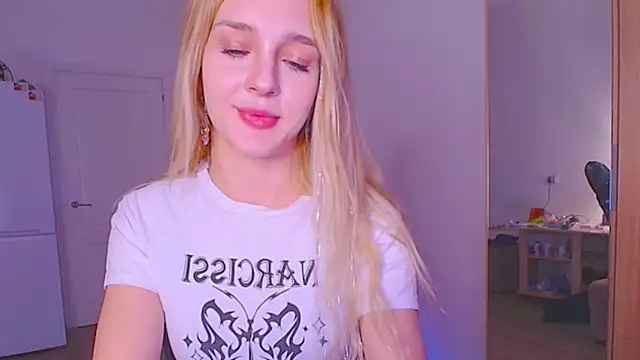 Snapshot of sailormoon666_ chatting on 18, 1, 2026 sailormoon666 online show from 18, 1, 2026