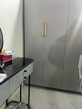 Snapshot of Llabi2k chatting on 1, 3, 2026 Llabi2k online show from 1, 3, 2026