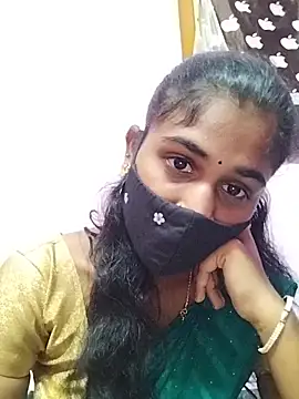 Tamil Hot RoyalQueen online show from 5, 4, 2026