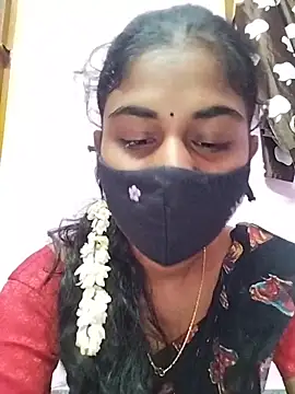 Snapshot of Tamil_Hot_RoyalQueen chatting on 21, 4, 2026 Tamil Hot RoyalQueen online show from 21, 4, 2026