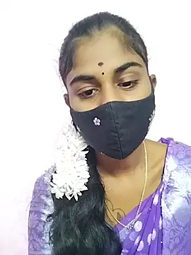 Snapshot of Tamil_Hot_RoyalQueen chatting on 25, 4, 2026 Tamil Hot RoyalQueen online show from 25, 4, 2026