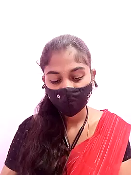 Snapshot of Tamil_Hot_RoyalQueen chatting on 15, 5, 2026 Tamil Hot RoyalQueen online show from 15, 5, 2026