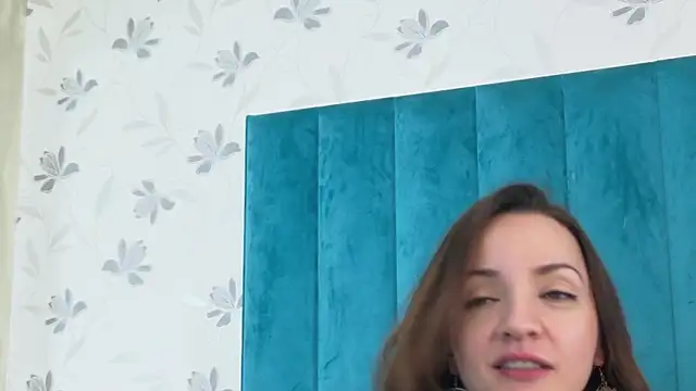 AnyaHappiness online show from 27, 3, 2026