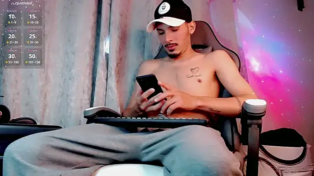 Snapshot of Yankees_xxx chatting on 17, 6, 2026 Yankees xxx online show from 17, 6, 2026