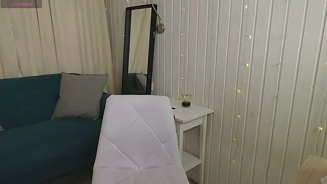 Snapshot of Julies_Lii chatting on 20, 2, 2026 Julies Lii online show from 20, 2, 2026