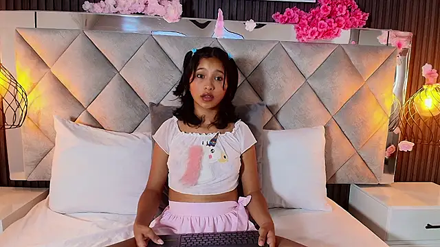 Snapshot of Real_virgin_Pussy chatting on 21, 2, 2026 Real virgin Pussy online show from 21, 2, 2026