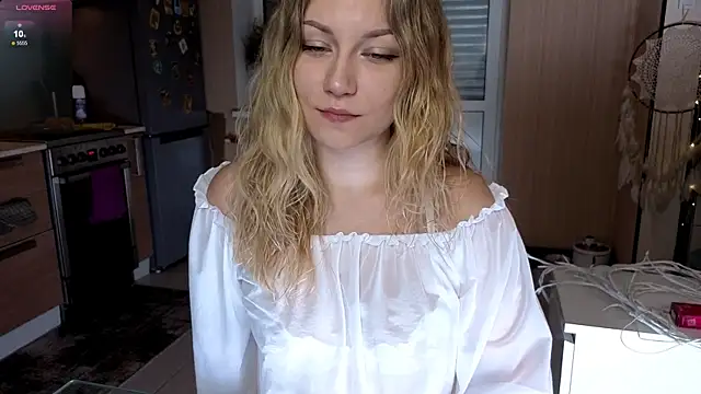 Snapshot of missyourtouch chatting on 10, 2, 2026 missyourtouch online show from 10, 2, 2026