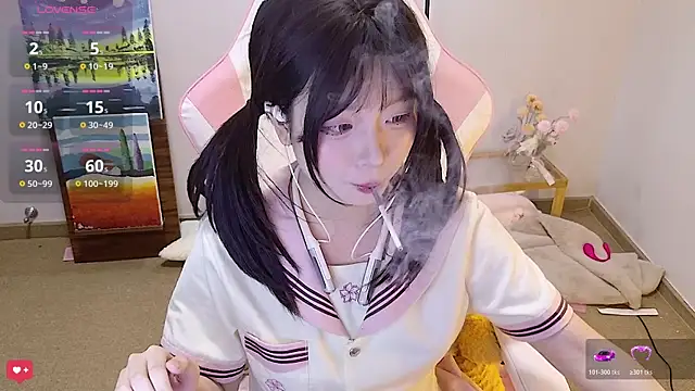 Qiqiiii-05 online show from 10, 6, 2026