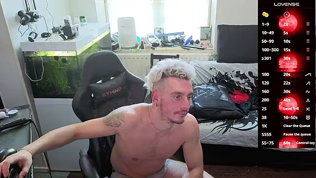 Rayzel White online show from 5, 3, 2026