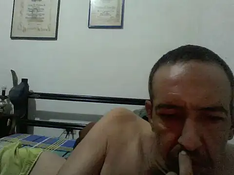 Snapshot of guevo14cm3 chatting on 21, 2, 2026 guevo14cm3 online show from 21, 2, 2026