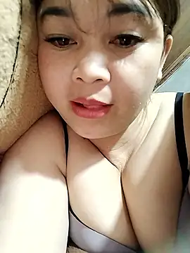 Snapshot of Lana-nu chatting on 15, 1, 2026 Lana-nu online show from 15, 1, 2026