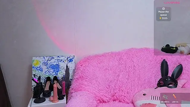 Catherine Karis online show from 23, 3, 2026