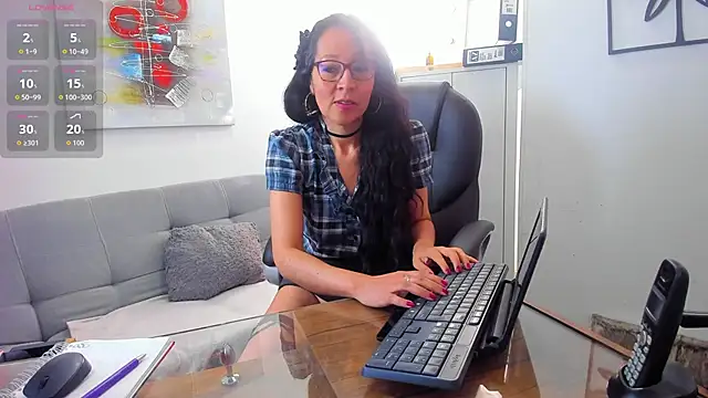 loretta fraser online show from 15, 5, 2026