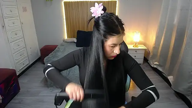 keileen luna online show from 4, 3, 2026