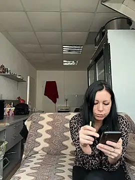  Mila Love online show from 18, 1, 2026
