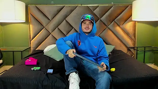 Salvattore Muller online show from 19, 2, 2026