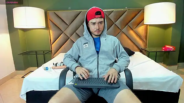 Salvattore Muller online show from 23, 3, 2026