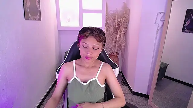 Snapshot of melodyy_as chatting on 15, 1, 2026 melodyy as online show from 15, 1, 2026