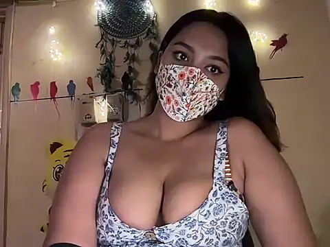Snapshot of Devil_Queen7 chatting on 5, 7, 2026 Devil Queen7 online show from 5, 7, 2026