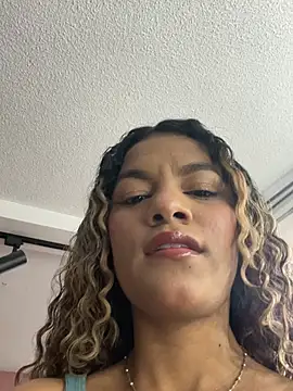 Snapshot of AngelPinkk_ chatting on 31, 5, 2026 AngelPinkk online show from 31, 5, 2026