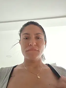 Snapshot of Ina_Jody_ chatting on 19, 7, 2026 Ina Jody online show from 19, 7, 2026