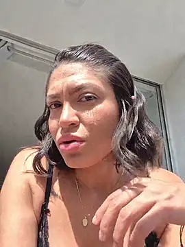 Snapshot of Ina_Jody_ chatting on 29, 7, 2026 Ina Jody online show from 29, 7, 2026