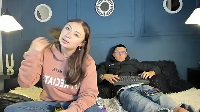 Snapshot of Iconic_souls chatting on 3, 2, 2026 Iconic souls online show from 3, 2, 2026