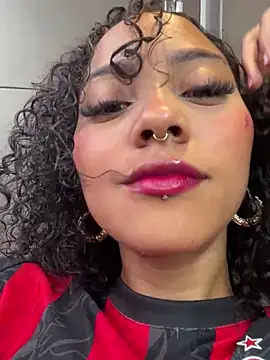 LizStorm  online show from 18, 6, 2026