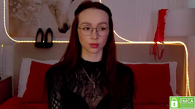 Snapshot of Emily_Simon chatting on 11, 2, 2026 Emily Simon online show from 11, 2, 2026