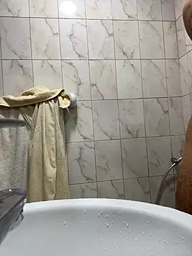 luvis69couple online show from 3, 7, 2026