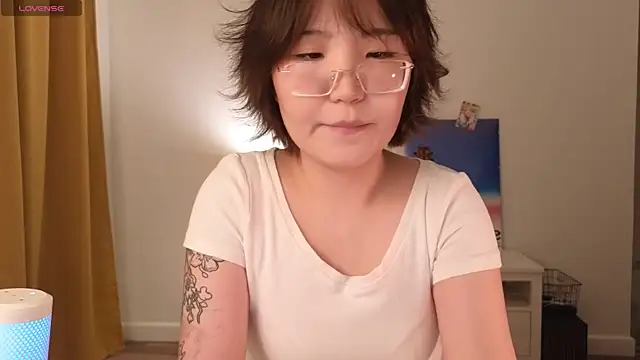 Snapshot of nullgirl chatting on 21, 7, 2026 nullgirl online show from 21, 7, 2026